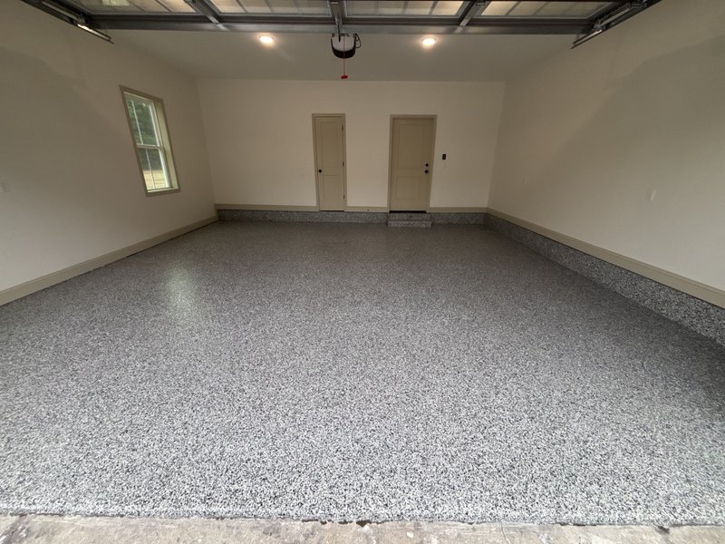 Garage floor epoxy system in Savannah, GA