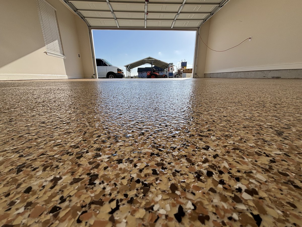 Flake floor in Statesboro, GA