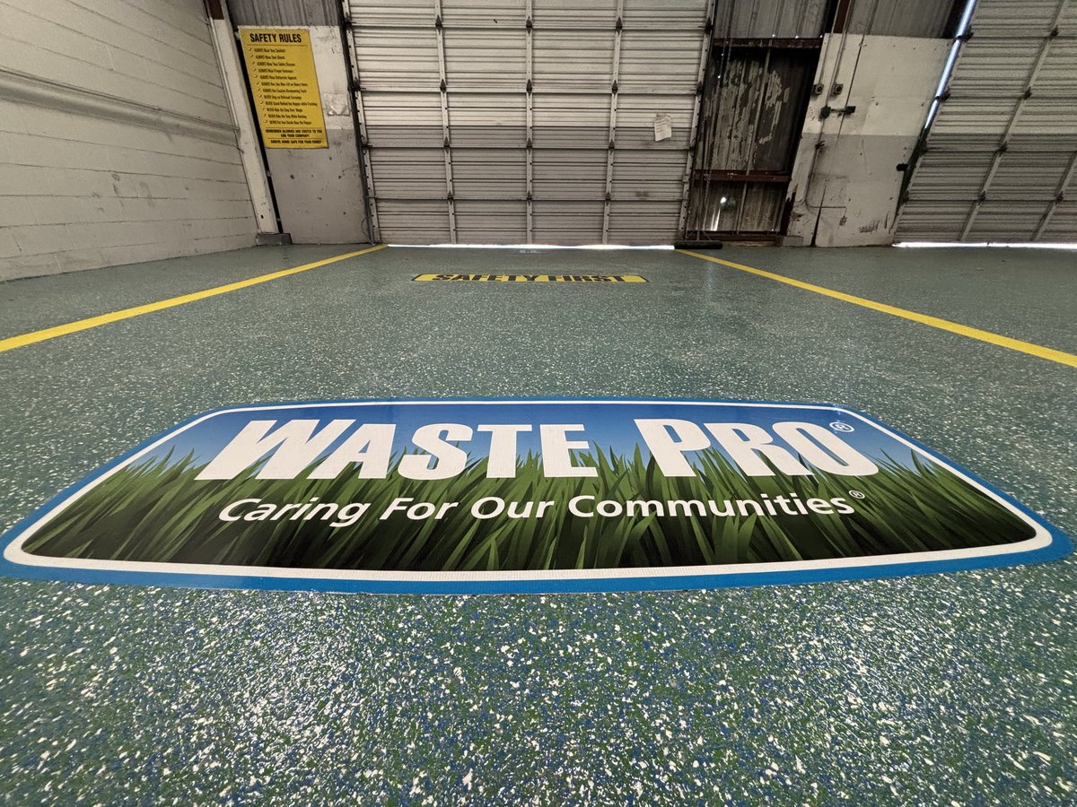 Commercial logos and striping in Jacksonville, FL