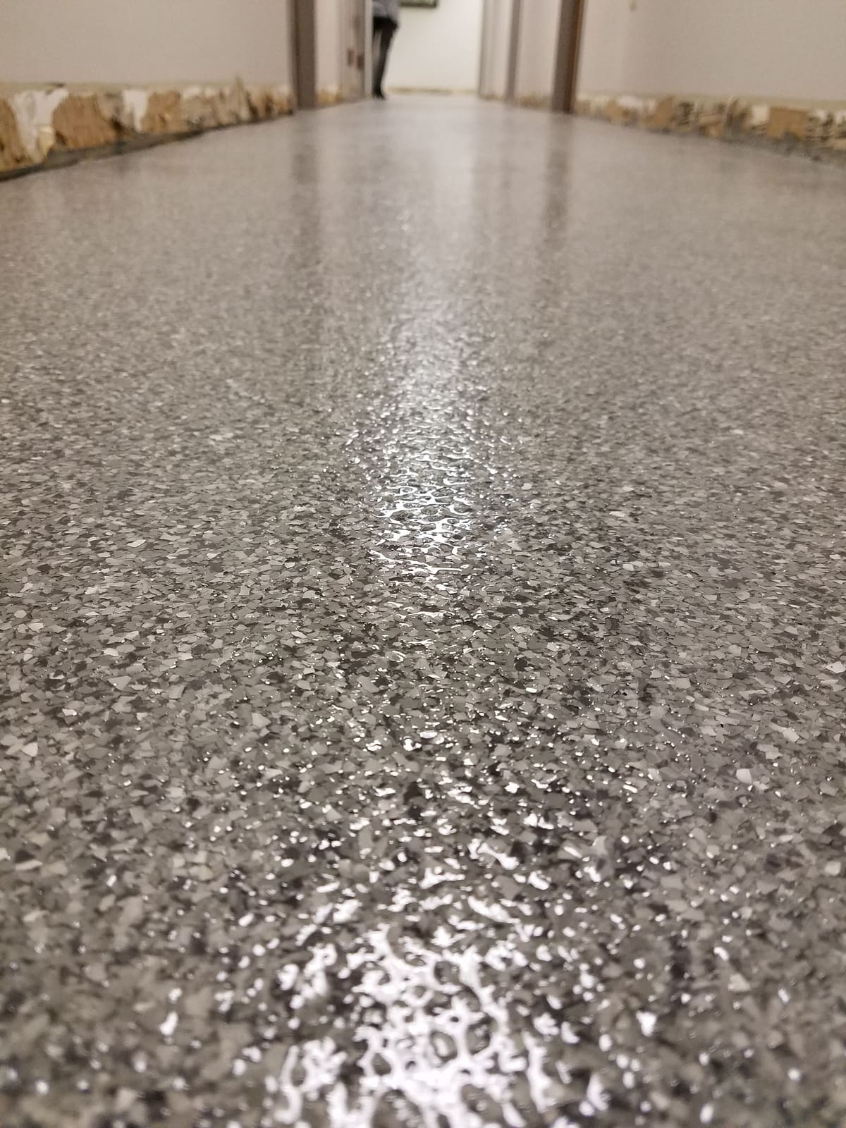 Commercial flake floor coating