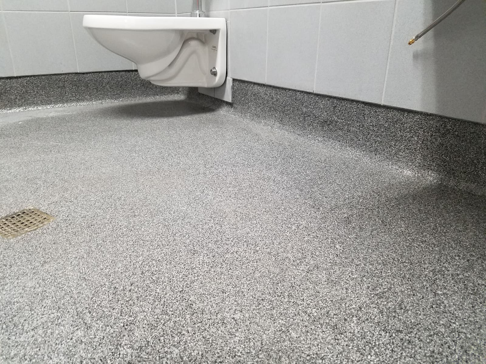 Commercial flake floor coating