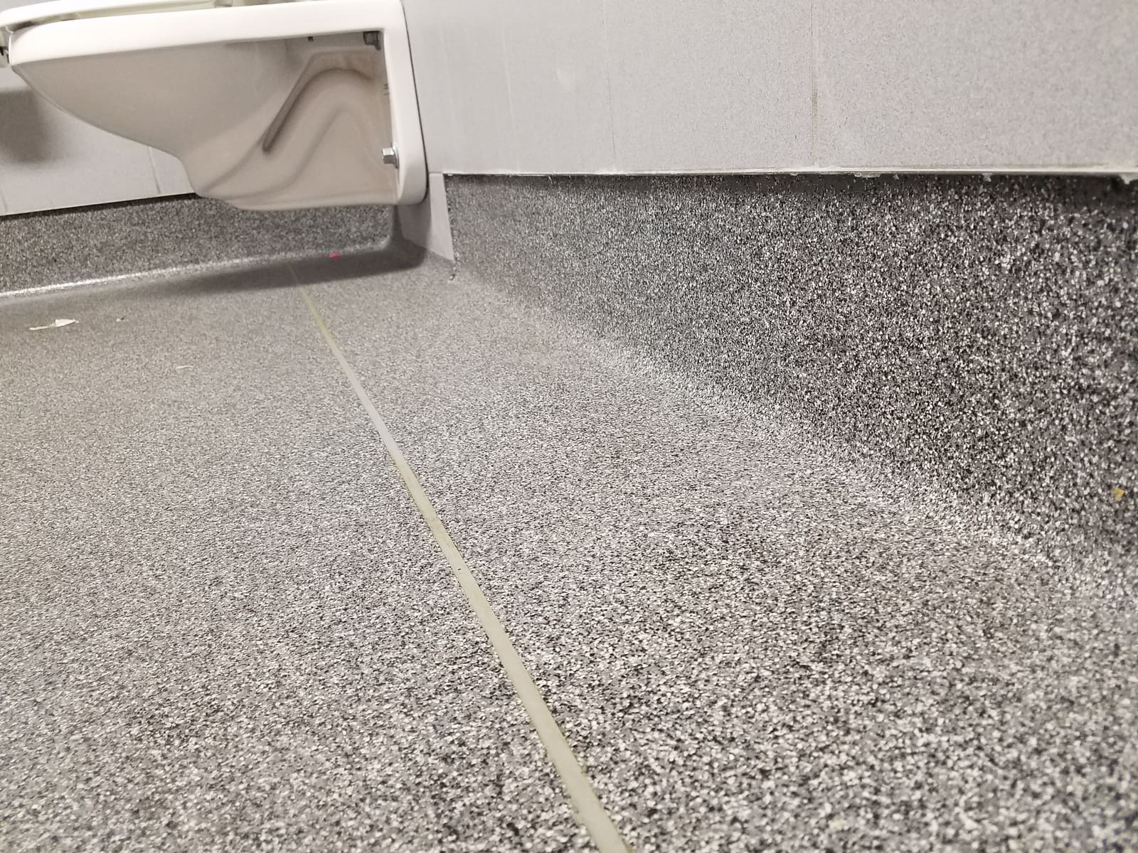 Decorative quartz floor system