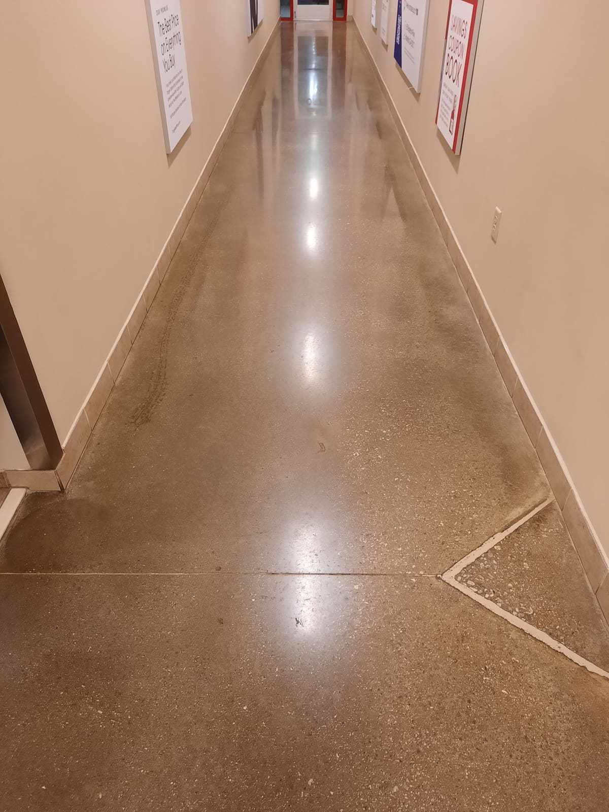 Polished concrete floor