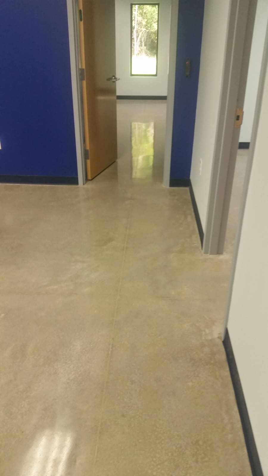 Stained and sealed concrete floor