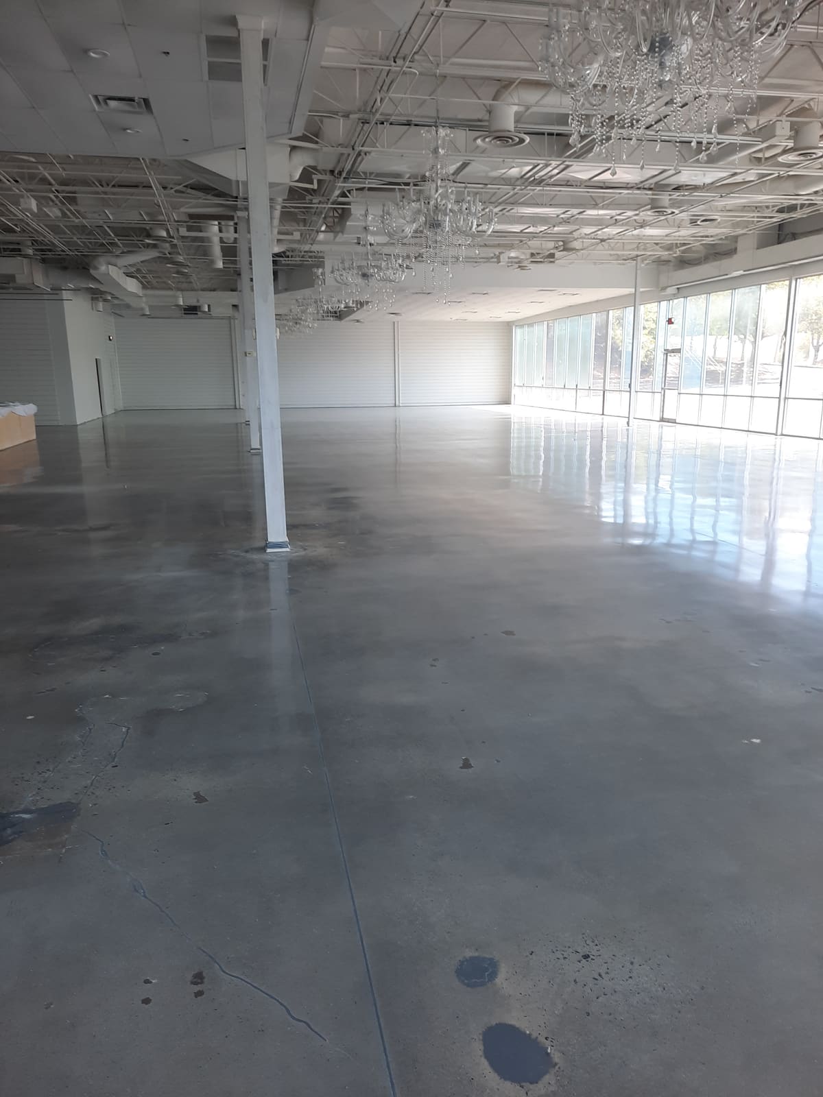Stained and sealed concrete floor